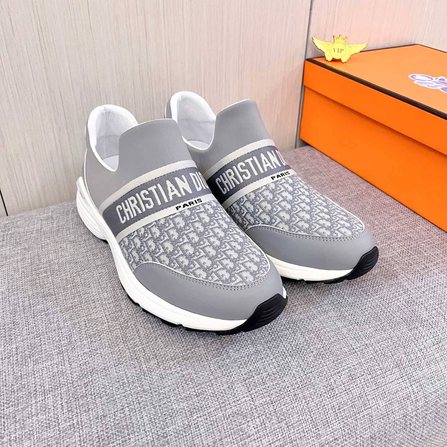Men's Men's Shoes Men's Shoes💰 400 Men's Men's Shoes💰👍[Dior]🔥🔝High-end men's shoes brand official website 1:1 latest masterpiece: the upper is made of Italian official website original special technical cloth fabrics🔥original comfortable and breathable lining➕original designated non-slip outsole🔥making walking more convenient and comfortable! An exclusive new model, a stunning work, a beautiful 1:1 replica [color] compared to the official quality! Create a fashionable personality to set off your uniqueness! A must-have for trendy men! 🔥, sizes: 38-44. color:.      3⃣️colors available🔥